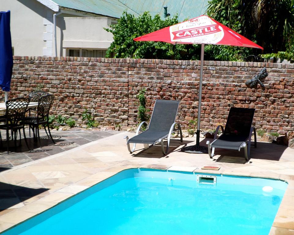 Ladismith Manor酒店 外观 照片